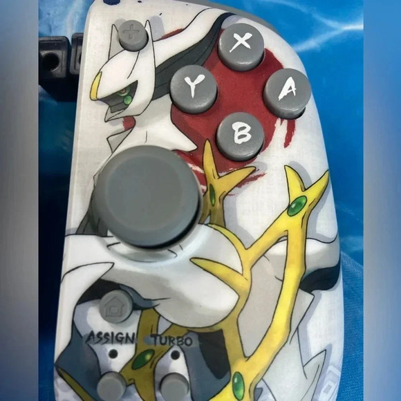 Pokémon  Legends: Arceus 
 - HORI - Nintendo Switch Split Pad Pro - Rare - Picture 16 of 16